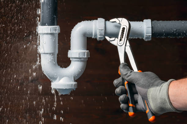 Professional Water Heater Replacement technician working in Collins, MS